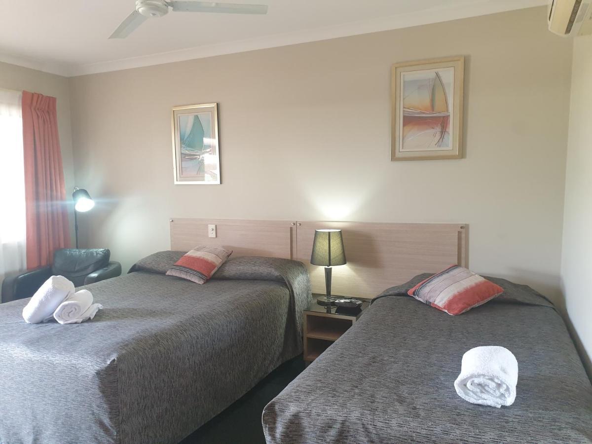 Cobar Central Motor Inn Extérieur photo