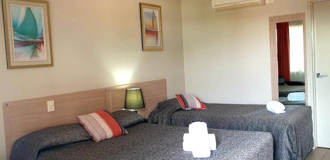 Cobar Central Motor Inn Extérieur photo